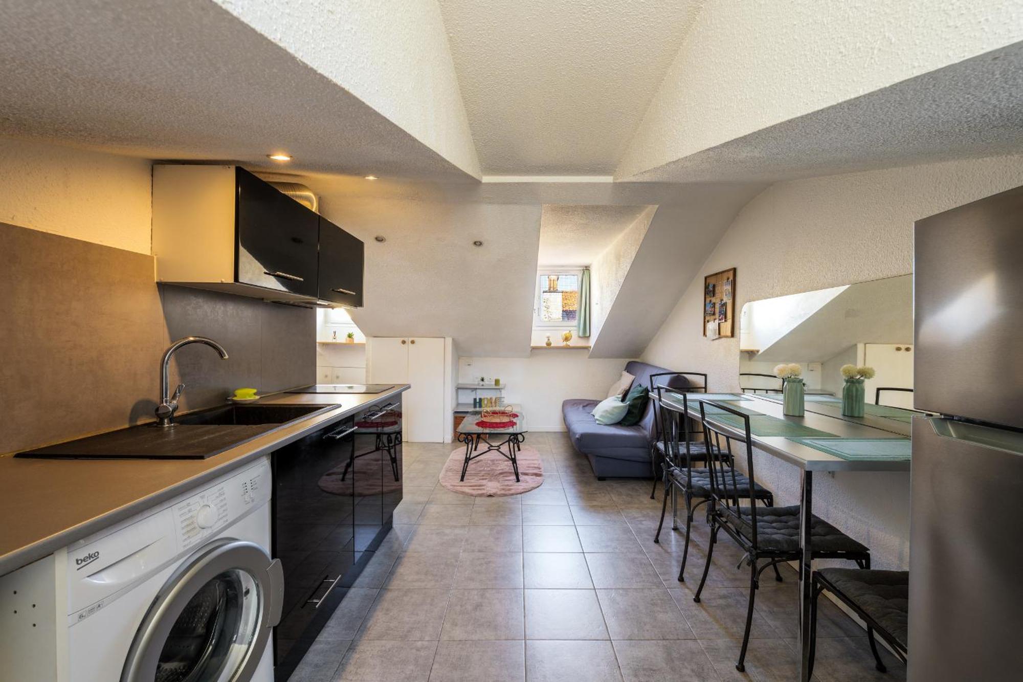 Appartement Vieux Garibaldi Nice